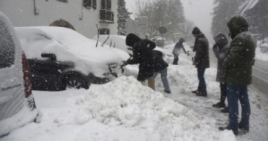 عاصفة ثلجية قوية تضرب إسبانيا