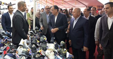 رئيس الوزراء يتفقد معرض "صُنع في بورسعيد"