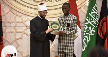 أسماء الفائزين بجوائز تشجيعية بمسابقة النسخة الحادية والثلاثين من القرآن الكريم.. صور 