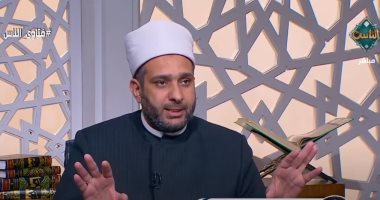 أمين الفتوى لقناة الناس: لا حرج في ارتداء كمامة أو نظارة شمسية في الإحرام الدكتور حسن اليداك، أمين الفتوى بدار الإفتاء المصرية