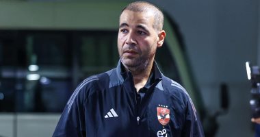 محمد وفائي يشرف على علاج لاعب الأهلي في الدوحة قبل موقعة باتشوكا