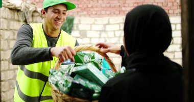 "ستر ودفا وإطعام".. حملة لتوفير سلال إطعام للأسر الأولى بالرعاية فى أسوان