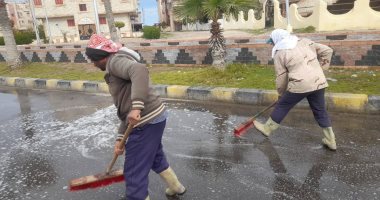 هطول أمطار خفيفة شمال كفر الشيخ.. والمحافظ يوجه برفع المياه من الشوارع