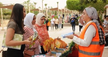 وزيرة التضامن تستعرض جهود صندوق مكافحة الإدمان بالمدارس والجامعات