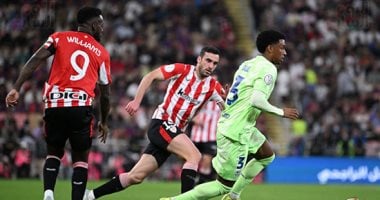 جانب من مباراة سابقة بين برشلونة وبيلباو في الدوري الإسباني