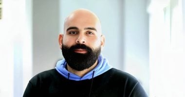 الشبكة نيوز : 
                                            معتمد عبد الغني يكتب: عندما يحب عادل إمام
                                        