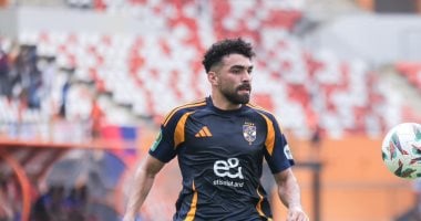 زد يضع الرتوش النهائية على صفقة ضم خالد عبد الفتاح من الأهلي خالد عبد الفتاح