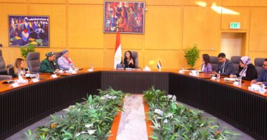 وزيرة التضامن تستعرض ملفات قضايا الطفولة والمرأة وكبار السن وذوى الإعاقة الدكتورة مايا مرسي وزيرة التضامن الاجتماعي