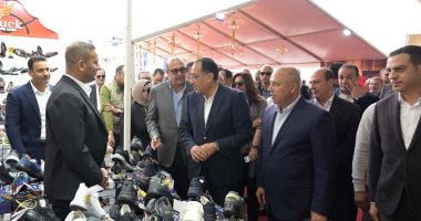 ازدهار الصناعة المصرية في بورسعيد.. منتجات محلية ومثيلتها للتصدير إلى دول العالم.. رئيس الغرفة التجارية: معرض "صُنع في بورسعيد" يدعم جهود الدولة.. وإقبال من الأهالي على شراء منتجات 32 مصنعا .. صور