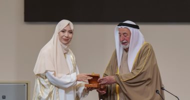 الجزائرية سمية دويفي: المهرجانات الشعرية تساعد على رعاية وتنمية المواهب.. النقد ليس عائقا أمام الكتاب.. الذكاء الاصطناعى لا يستطيع السطو على الشعر.. الموهبة وحدها لا تكفى ولا بد من تراكمات معرفية وثقافية (حوار) سمية دويفى
