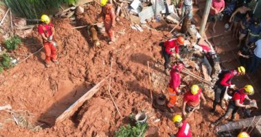 العالم هذا الصباح.. ارتفاع حصيلة ضحايا حرائق لوس أنجلوس إلى 24 قتيلا.. 10 قتلى على الأقل فى انزلاقات أرضية بالبرازيل.. وزيلينسكى ينشر فيديو لأسرى كوريا الشمالية ويتحدث عن صفقة مع كيم أون