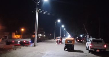 تركيب 108 أعمدة لإنارة طريق ابشان وأبو بدوي الحامول بكفر الشيخ.. فيديو إنارة طريق بكفر الشيخ