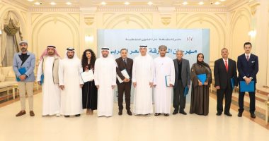 قصائد تتأمل الذات وتستأنس بوميض الذكريات فى أمسية ضمن مهرجان الشارقة تكريم الشعراء