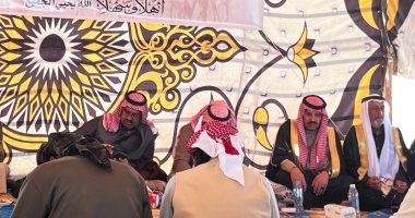 ميدان الهجن بشرم الشيخ يحتضن الوفود العربية فى المهرجان العربى للتراث.. لايف جانب من الوفود بمهرجان الهجن العربى