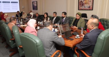 محمد جبران يوجه بسرعة إنجاز المنصة الوطنية لسوق العمل