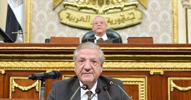 النواب يستعرض تفاصيل قانون السماح لوزير المالية بضمان شركة مصر للألومنيوم النائب فخري الفقي رئيس لجنة الخطة والموازنة بمجلس النواب