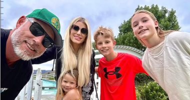 جيسيكا سيمبسون عن علاقتها بزوجها إريك جونسون: موقفنا مؤلم