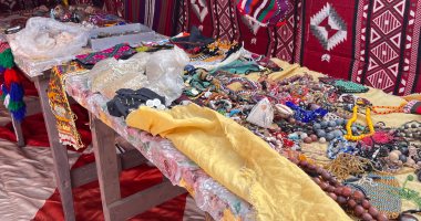 اكتشف أسرار أهل الجبال.. جولة بمعرض مهرجان الهجن والتراث بشرم الشيخ.. فيديو