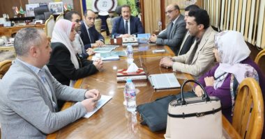 محافظ المنوفية يعقد اجتماعاً لمتابعة العمل بملف التصالح على مخالفات البناء