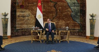 الرئيس السيسى يؤكد ضرورة منع التدخلات الخارجية وإخراج جميع المرتزقة من ليبيا الرئيس عبد الفتاح السيسي اليوم المشير خليفة حفتر
