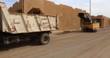 محافظ المنيا يتابع أعمال التطوير بمنطقة ماقوسة.. ويؤكد: ستكون منطقة جذب تجارى