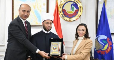 محافظ البحيرة تستقبل وزير الأوقاف بمبنى المحافظة في زيارة رسمية