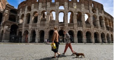 الساعة بـ 10 يورو.. المتاحف الإيطالية تقدم خدمات رعاية الكلاب