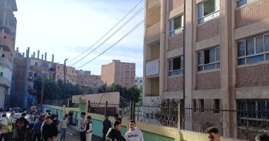 31 ألف طالب وطالبة يؤدون امتحانات الشهادة الإعدادية بالإسماعيلية.. فيديو