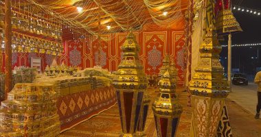 نسائم الشهر المعظم تبدأ في الظهور بشوارع المنصورة.. فيديو فانوس رمضان