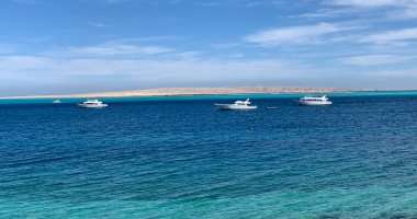 رواج سياحى بحرى كبير فى البحر الأحمر بعد استقرار الأحوال الجوية.. فيديو