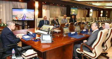 أسامة ربيع: قناة السويس جاهزة لاستقبال الخدمات الملاحية للخطوط الكبرى