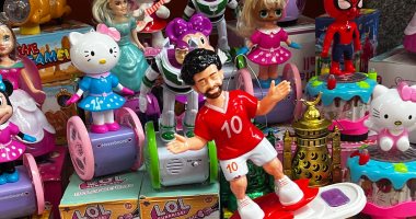 فانوس محمد صلاح بتيشرت ليفربول الأكثر إقبالا بالإسكندرية.. صور