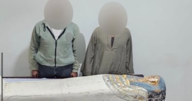 وزارة الداخلية تقطع الطريق على تجار الأثار.. إحباط محاولة تهريب كنوز فرعونية فى بنى سويف وتوجيه ضربات موجعة لشبكات التنقيب فى القاهرة.. وضبط عصابة فى الجمالية داخل حفرة بحثا عن الذهب 