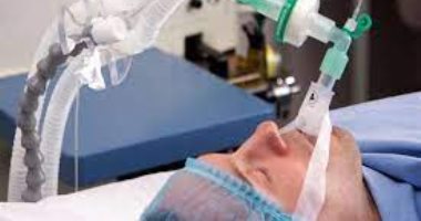 كيف تستعد لأى إجراء يشمل استخدام أنبوب التنفس؟ هيئة الدواء تجيب أنبوب التنفس -أرشيفية