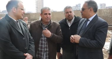 محافظ الشرقية يتفقد أعمال رصف ورفع كفاءة تقسيم "المعلمين"