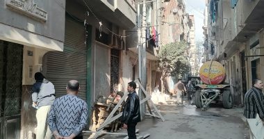 إزالة العقارات المتضررة نتيجة التنقيب عن الآثار فى المنصورة.. فيديو العمل فى الترميم والإزالة بعد صدور التقرير الهندسى