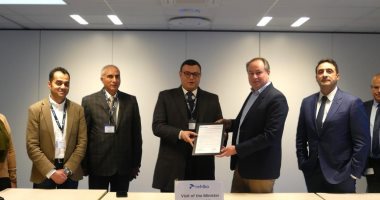 وزير الإسكان يلتقي رئيس "rehlko العالمية" لبحث التعاون فى مشروعات الوزارة