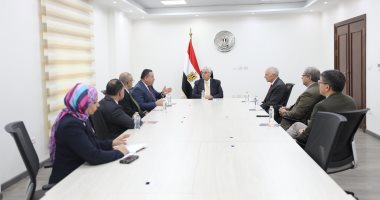 وزير التعليم العالي يستقبل وفد جامعة فيرجينيا تك لبحث التعاون المشترك 