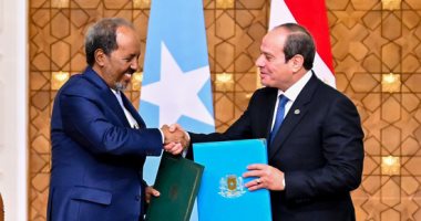 ترفيع العلاقات بين القاهرة ومقديشو إلى مستوى الشراكة الاستراتيجية.. الرئيس السيسى: مشاركة القوات المصرية فى بعثة الاتحاد الأفريقى الجديدة فى الصومال لا تهدف إلى تهديد أي دولة.. وأمن الصومال جزء من أمننا القومى