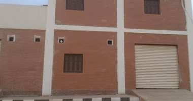 حياة كريمة فى الغربية.. الانتهاء من الوحدة البيطرية بقرية سنبو الكبرى.. مجهزة بأحدث الأدوات لخدمة الثروة الحيوانية ومربى المواشى.. وحملات مستمرة لتلقى التطعيمات على مدار العام وأطباء للكشف وصرف العلاج.. صور