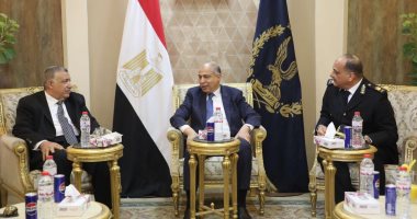 محافظ المنيا يهنئ رجال الشرطة المصرية فى عيدهم الـ 73