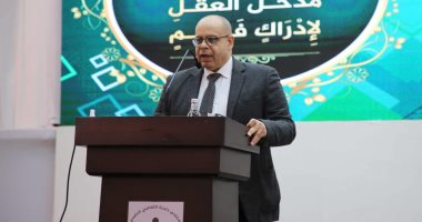 أكرم القصاص يشارك فى فعاليات منتدى دندرة الثقافى بقنا