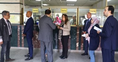 وزيرة التنمية المحلية توجه رئيس حى مصر القديمة بحل شكاوى المواطنين