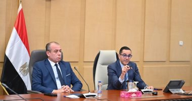 وزير الاستثمار يستعرض مع أعضاء التمثيل التجاري التوجهات الاقتصادية للدولة 