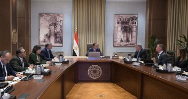 رئيس الوزراء يلتقى مسئولى شركة "شيفرون" العالمية لبحث تعزيز سُبل التعاون المشترك