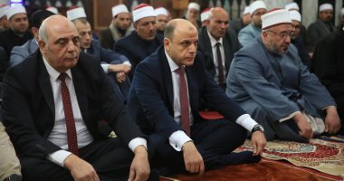 محافظ كفر الشيخ يشهد الاحتفال بليلة الإسراء والمعراج بمسجد الفتح.. فيديو 