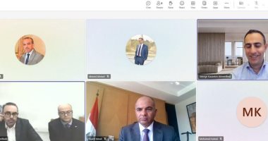 نائب وزير الإسكان يبحث أوجه التعاون مع مسئولى قطاع المياه بقبرص