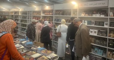 نفاد كتابى "الأدب الصغير" و"حكايات فارسية" من جناح قصور الثقافة بمعرض الكتاب جناح قصور الثقافة بمعرض الكتاب