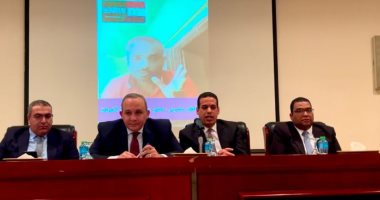 القنصل العام والمستشار الثقافي وأعضاء القنصلية المصرية بالرياض يلتقون الجالية المصرية بالسعودية