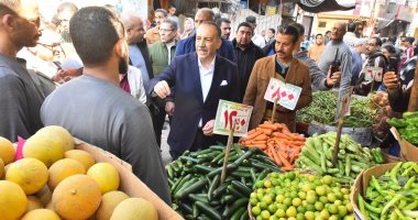 أسعار الخضراوات والفاكهة فى أسيوط اليوم الإثنين 27-1-2025